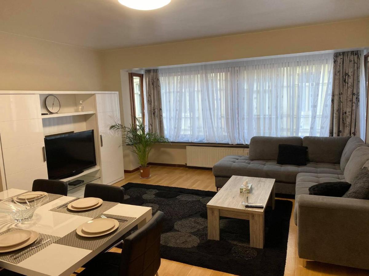 Haik's Palace Apartment *